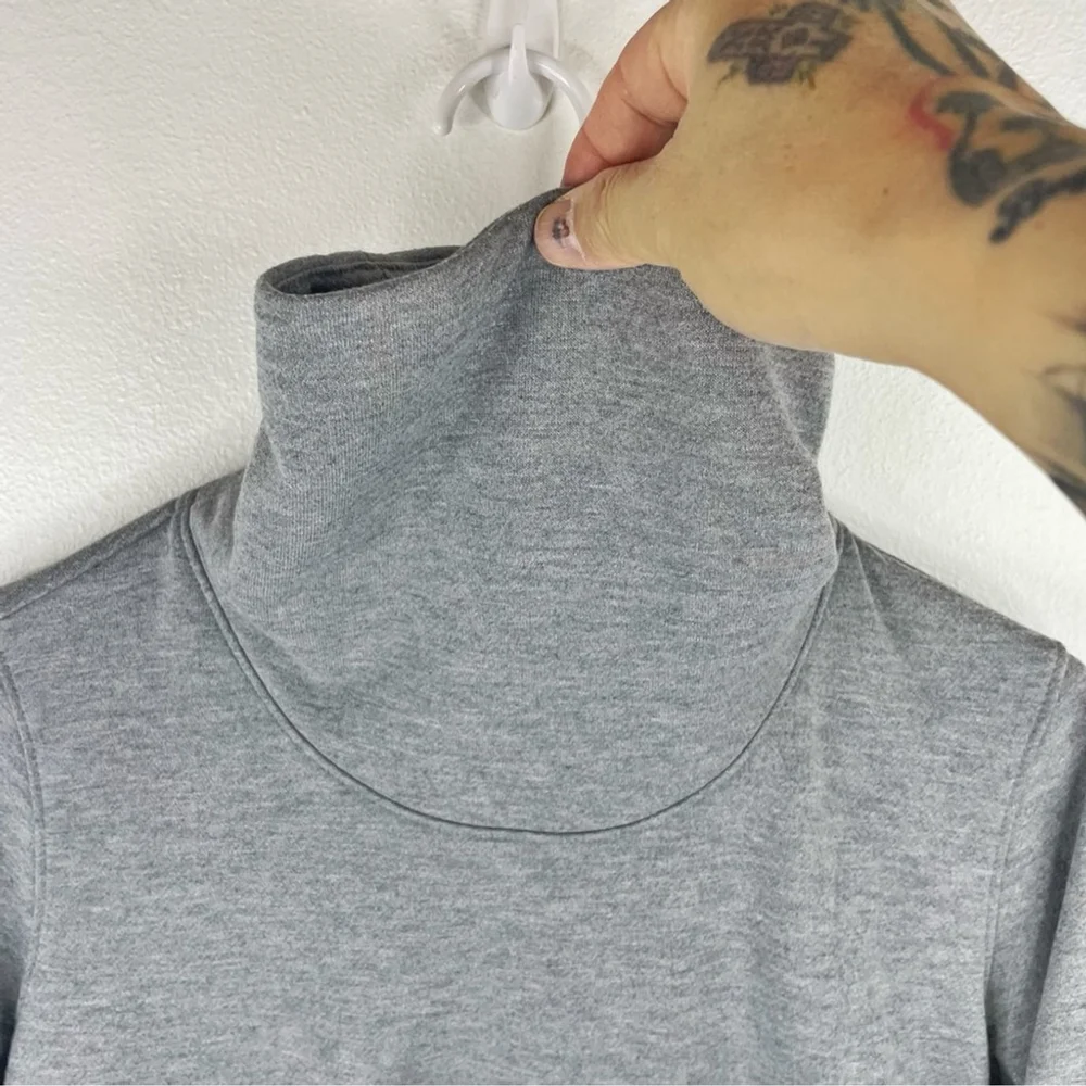 NIKE Women’s GREY Dri-FIT Cowl Neck Training Top NIKE Logo Band on Bottom Size S